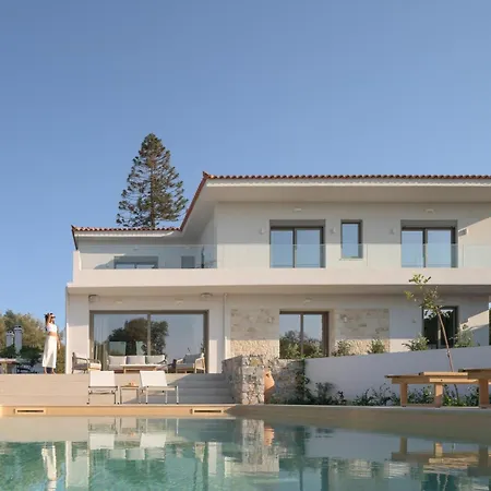 Costa Villa, Ultimate Beachside Retreat, By Thinkvilla Villa